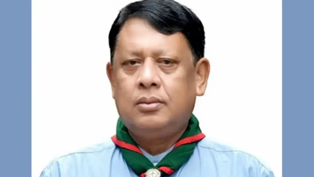 স্ত্রীসহ সাবেক সিনিয়র সচিবের ব্যাংক হিসাব ফ্রিজের আদেশ