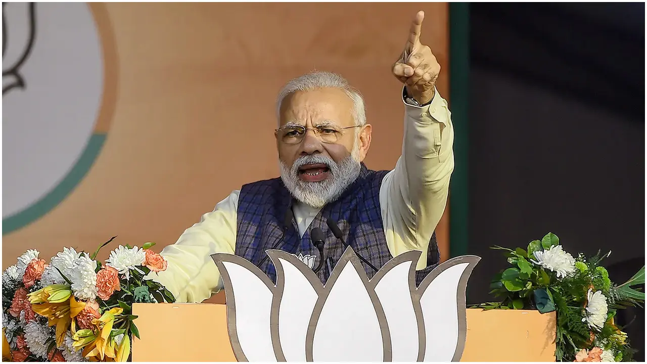 বাংলাদেশিদের নিয়ে তোপ দাগলেন নরেন্দ্র মোদি