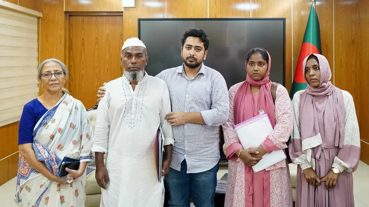 নাহিদকে রক্তমাখা শার্ট দেখিয়ে কান্নায় ভেঙে পড়েন মিরাজের বাবা