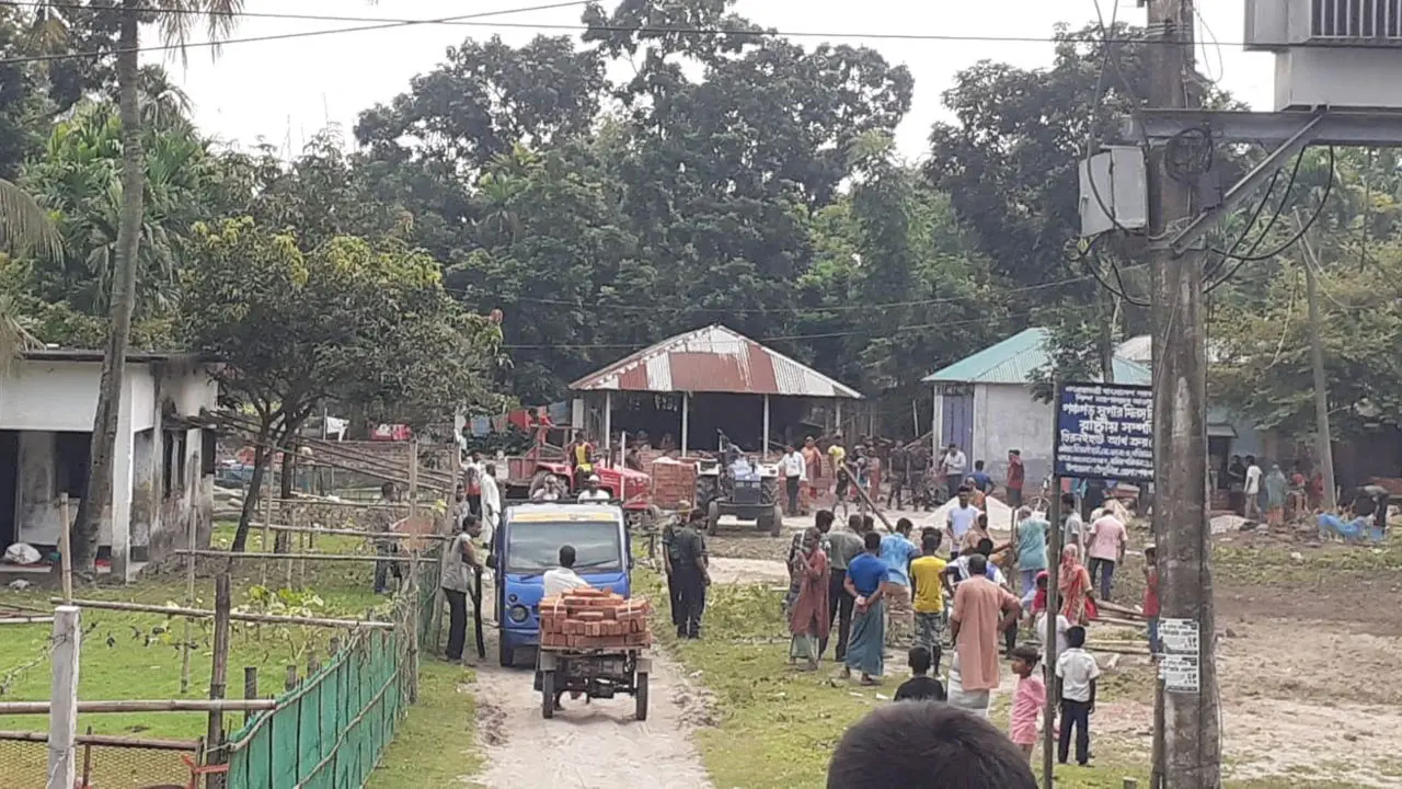 কৃষক লীগ নেতার দখল থেকে সুগার মিলের এক একর জমি উদ্ধার