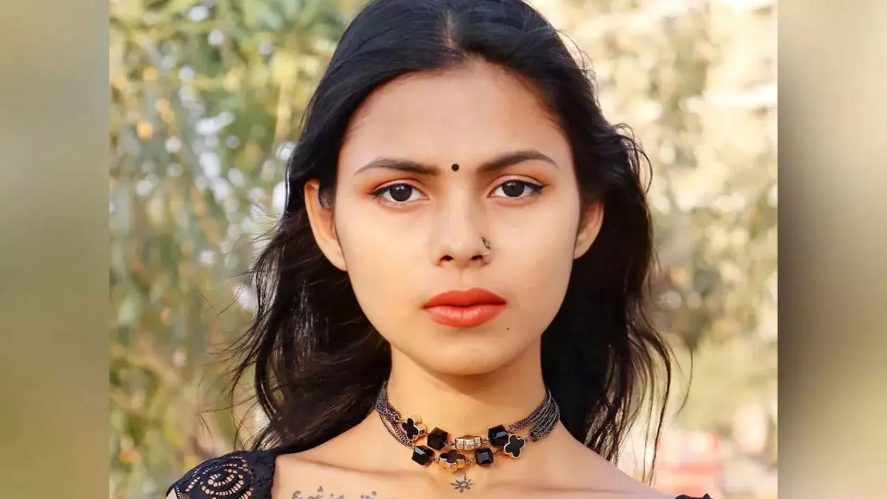 ভারতে গ্রেপ্তার সেই রিয়া কী আসলেই বাংলাদেশি?