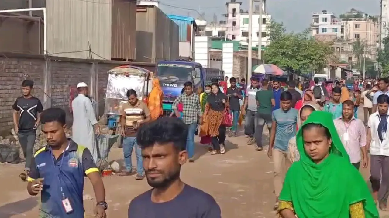 শ্রমিক সমাবেশের পরেও আশুলিয়ায় ৪৯ কারখানায় উৎপাদন বন্ধ