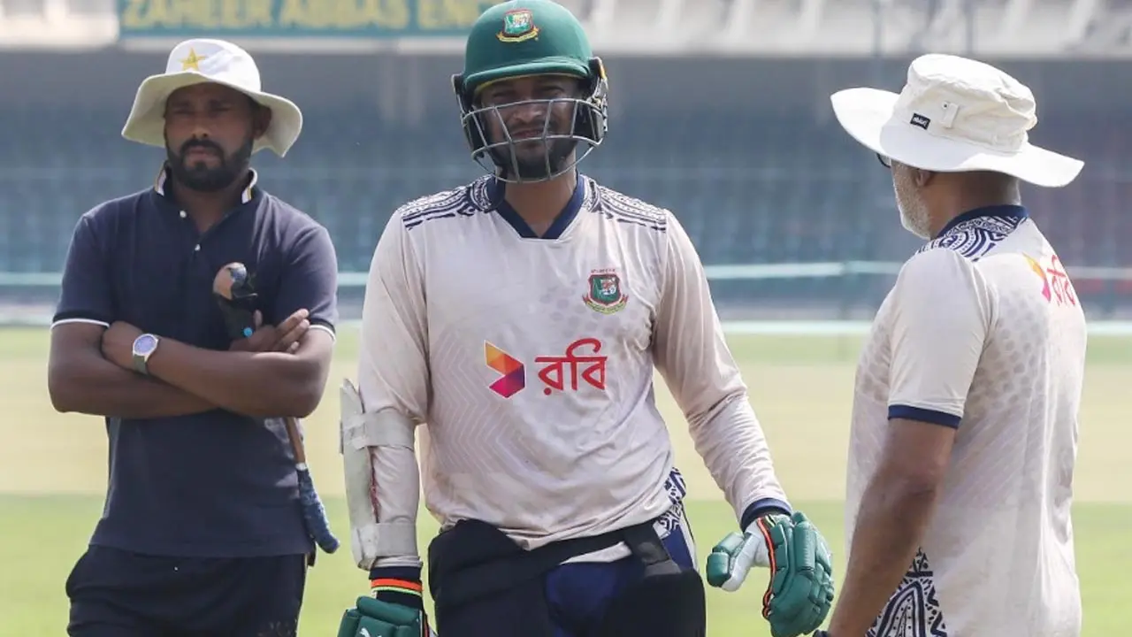 সাকিবকে নিয়ে সুখবর দিলেন হাথুরুসিংহে