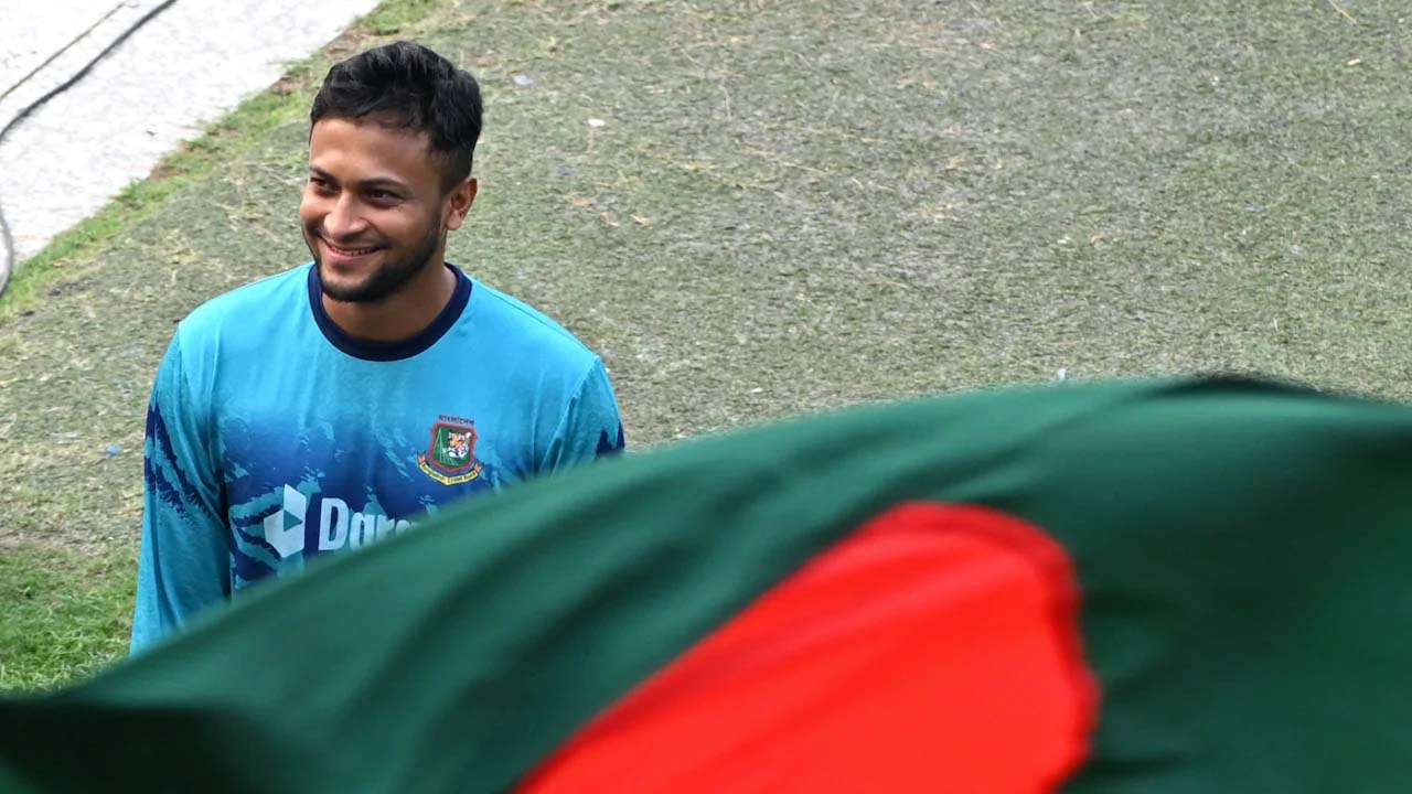 দেশে ফিরতে বিসিবিকে যে ‘শর্ত’ দিলেন সাকিব