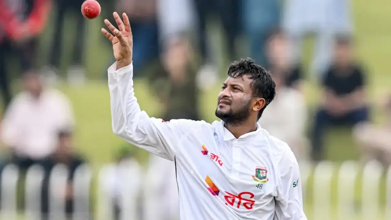 বোলার সাকিবের ব্যর্থতার কারণ জানালেন মাঞ্জরেকার
