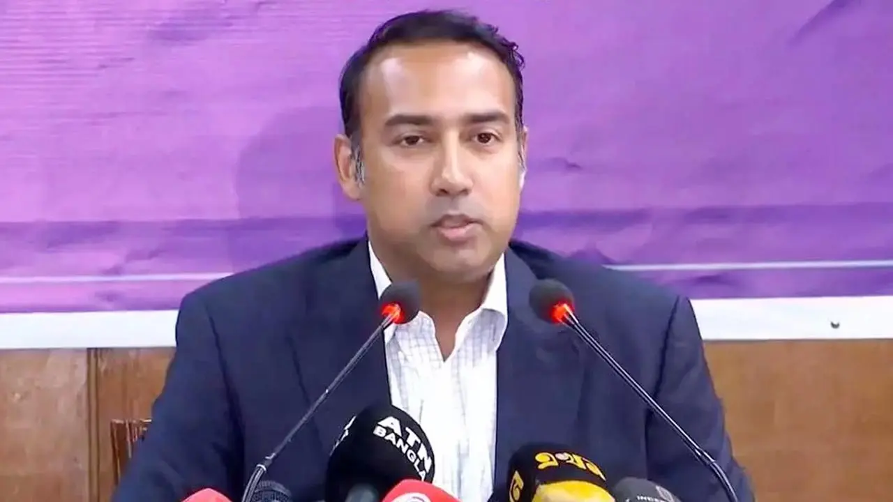 ফুটবল মাঠে চমক দেখাতে চান তাবিথ আউয়াল