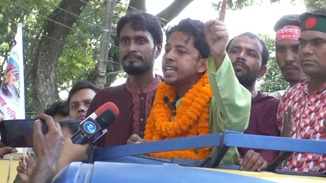 ৩০০ আসনে প্রার্থী দেবে গণঅধিকার পরিষদ : শাকিল উজ্জামান