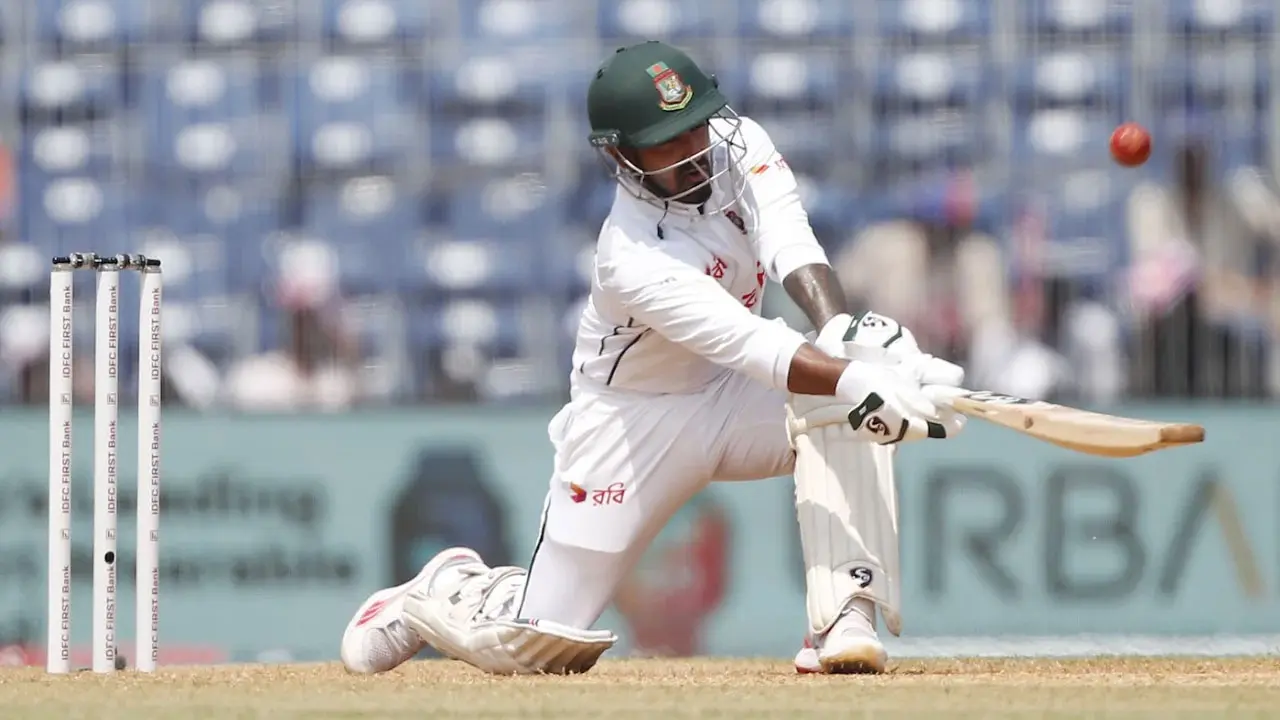 ফলো অনের শঙ্কায় বাংলাদেশ