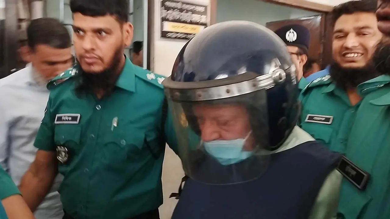 বেঙ্গল গ্রুপের চেয়ারম্যান মোরশেদ আলম কারাগারে