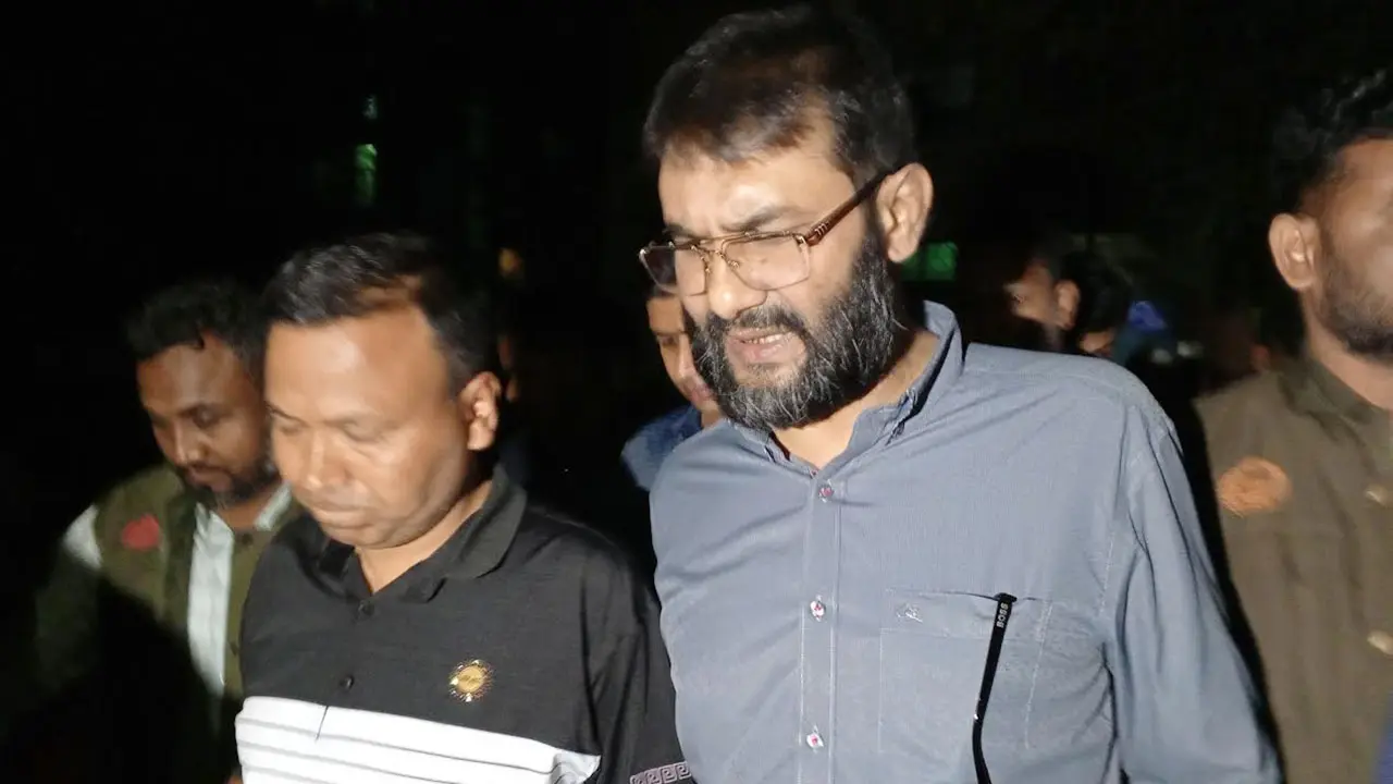 গাইবান্ধার সাবেক এমপি সারোয়ার কবির গ্রেপ্তার