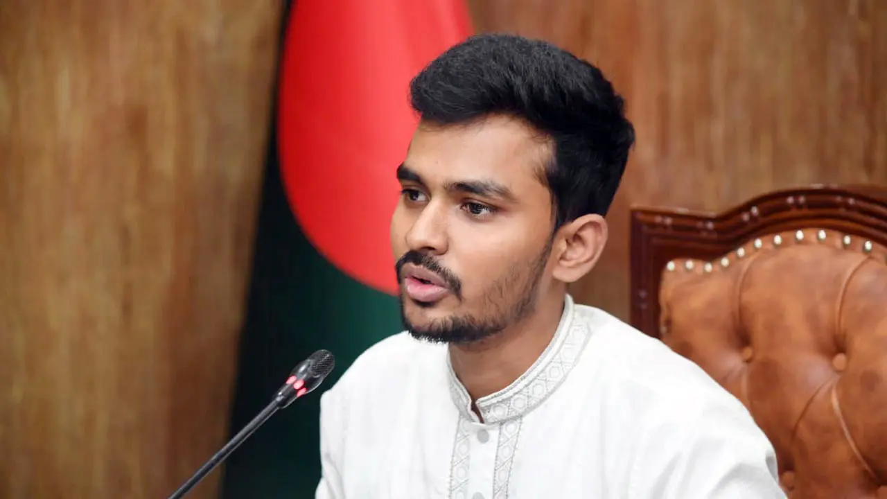 সাবেক এপিএসের বিষয়ে দুদককে অনুসন্ধানের অনুরোধ জানিয়েছি