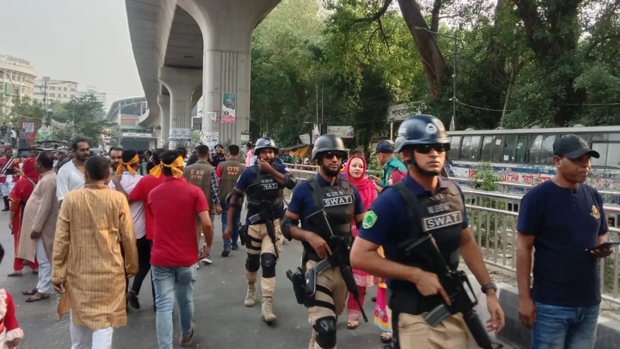 বর্ষবরণে ঢাকা বিশ্ববিদ্যালয় এলাকা ঘিরে কঠোর নিরাপত্তা
