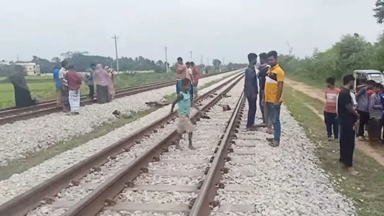 কুমিল্লায় ট্রেনে কাটা পড়া তিনজনই ভবঘুরে, ছিলেন মাদকাসক্ত