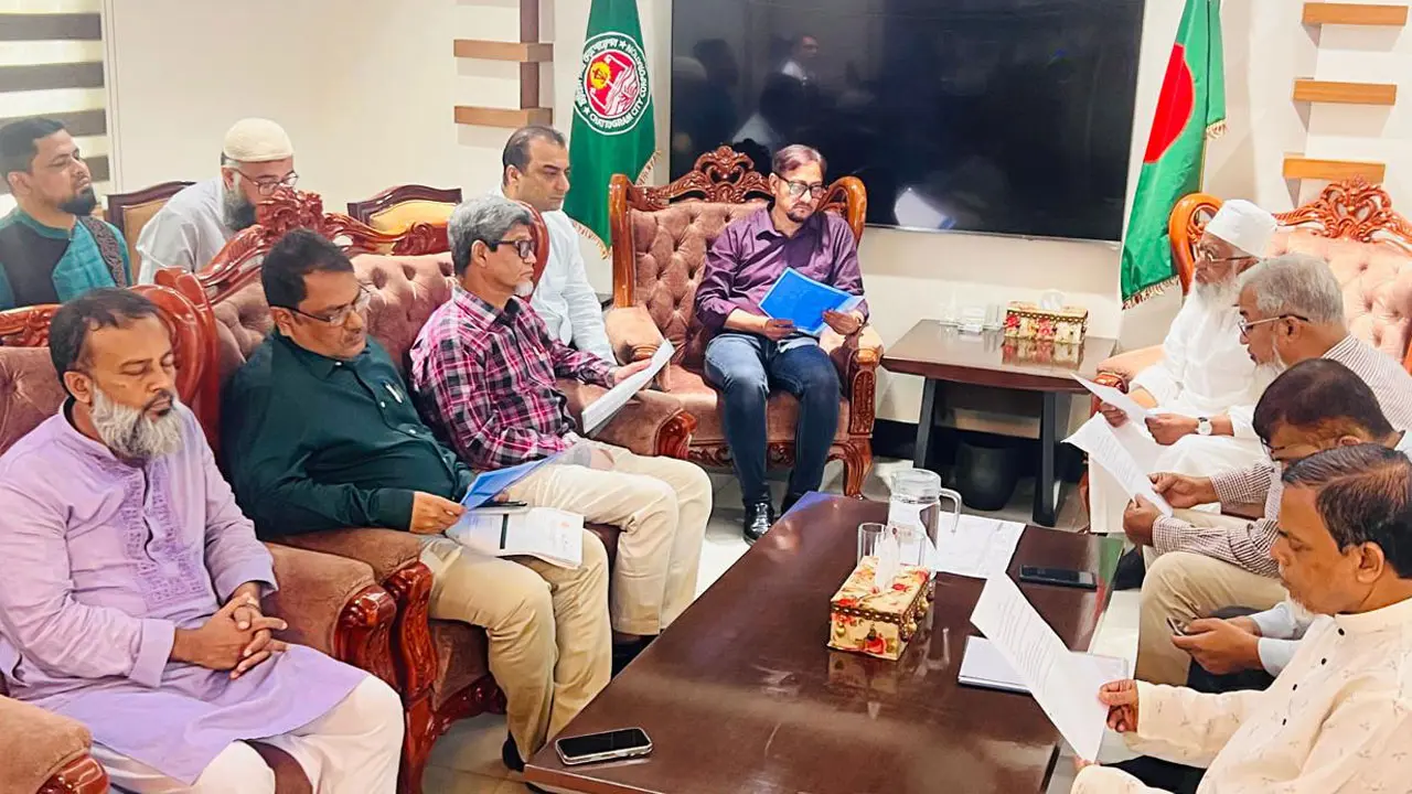 চট্টগ্রামে খাল খনন করবে জামায়াত, স্বাগত জানালেন মেয়র
