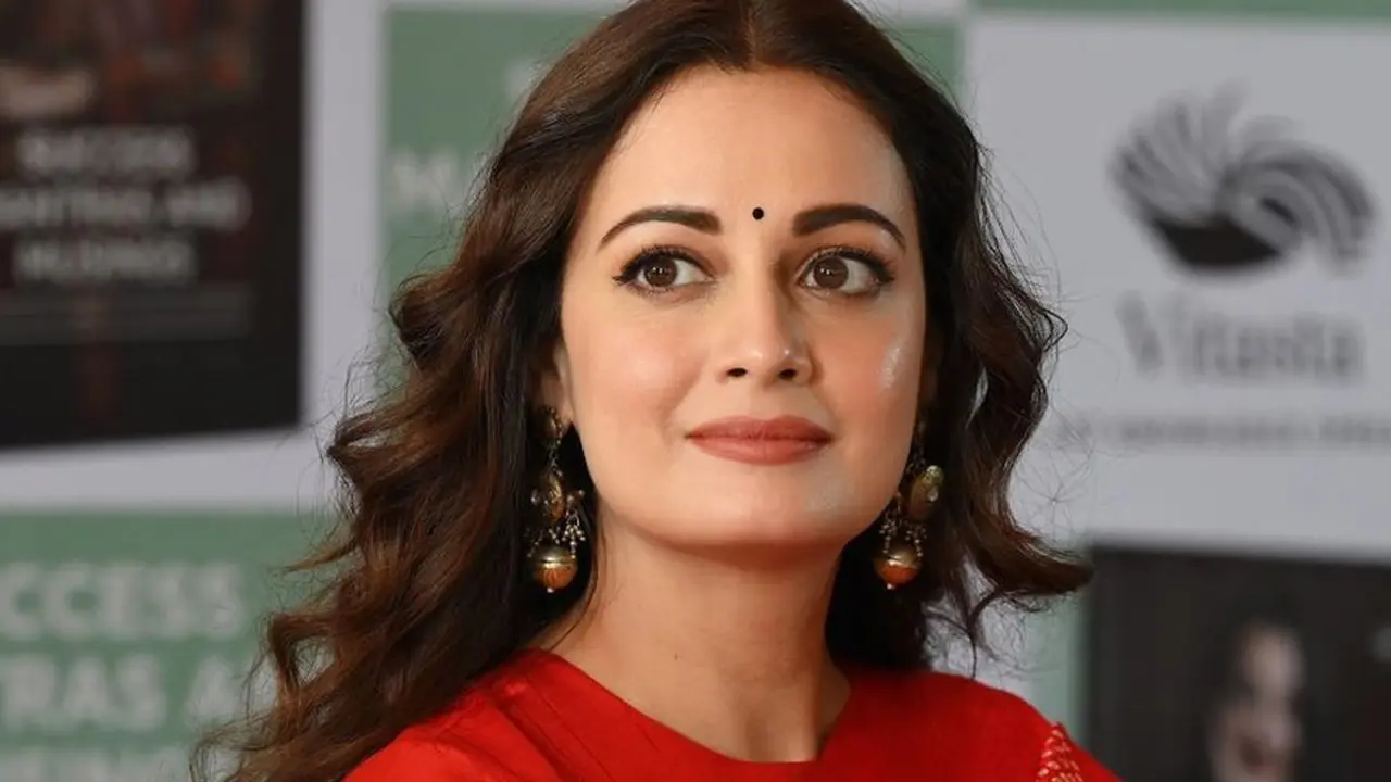 দিয়া মির্জাকে অযথা কটাক্ষ, কড়া জবাব অভিনেত্রীর