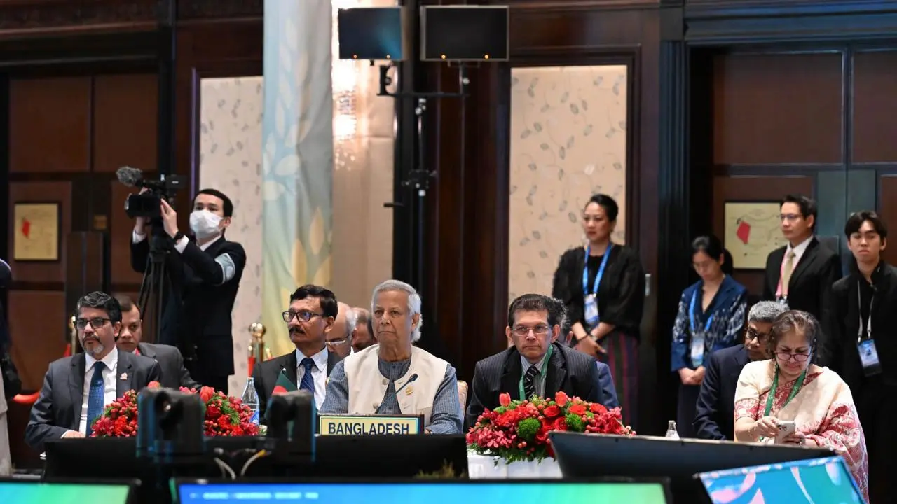 বাংলাদেশের জনগণ তাদের পুনর্জন্ম প্রত্যক্ষ করেছে
