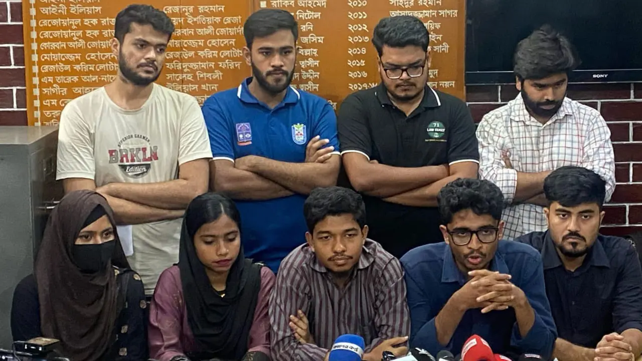 ঢাবিতে হামলায় জড়িতদের শনাক্তে শিক্ষার্থীদের তদন্ত কমিটি