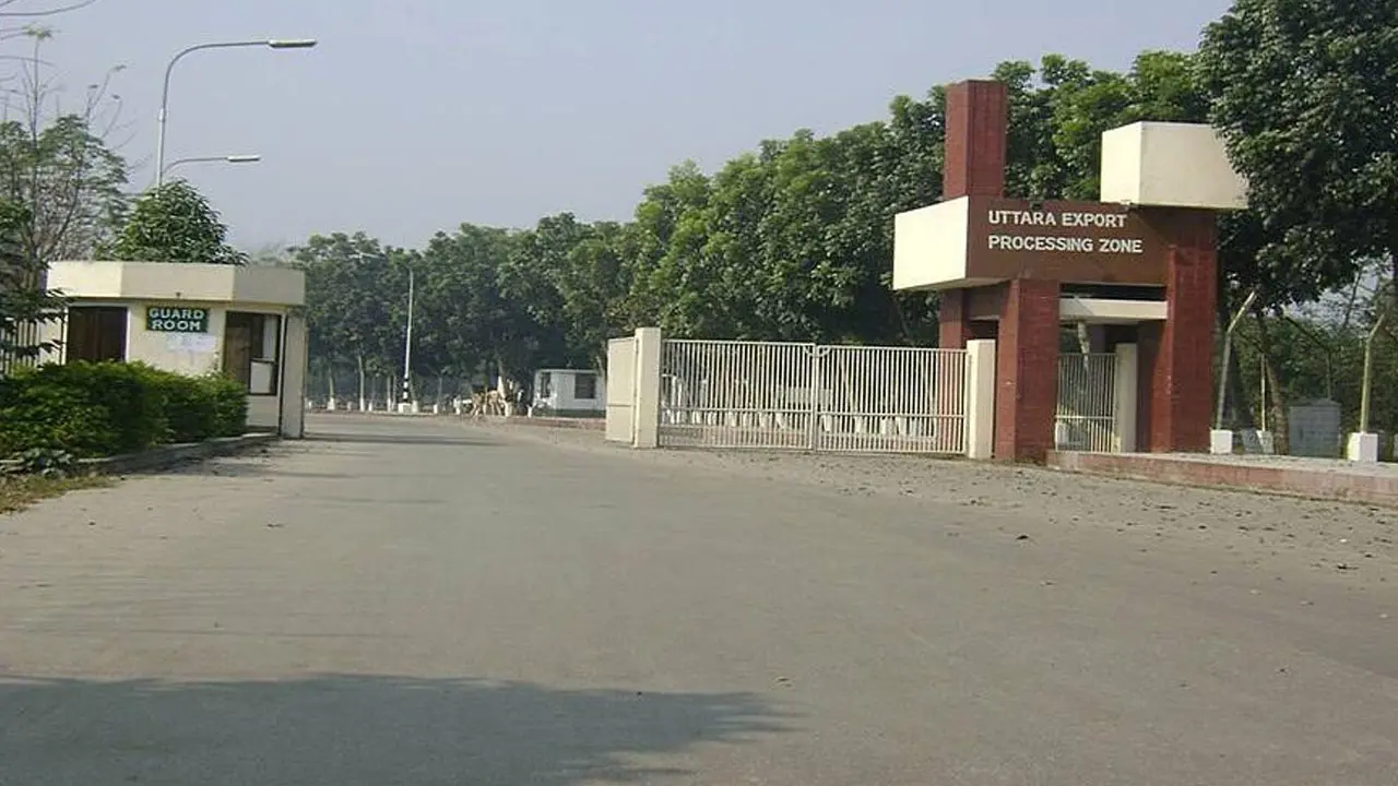 ইপিজেডে খেলনা তৈরির কারখানায় বিস্ফোরণ, ২ শ্রমিক দগ্ধ