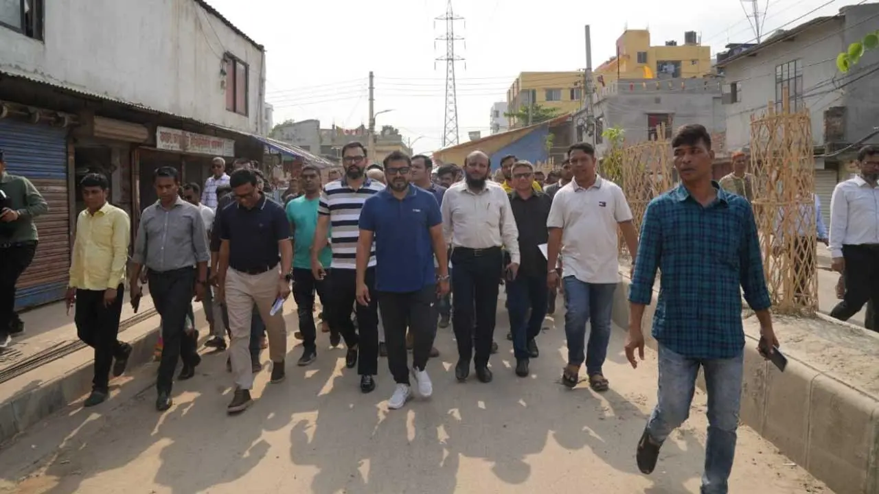অটোরিকশা তৈরির ওয়ার্কশপ-চার্জিং স্টেশন বন্ধে শুরু হচ্ছে অভিযান