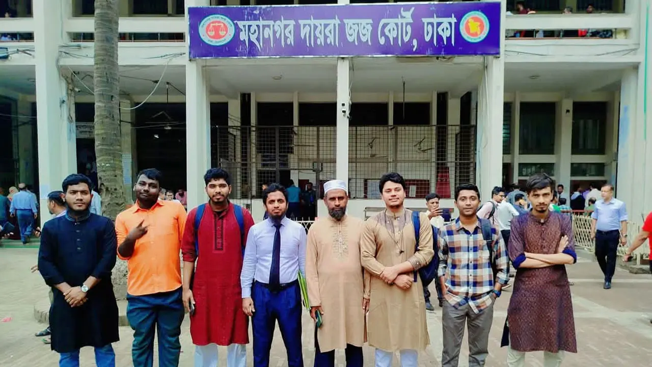 তিন বছর পর গায়েবি মামলা থেকে অব্যাহতি পেলেন জবির ১১ শিক্ষার্থী