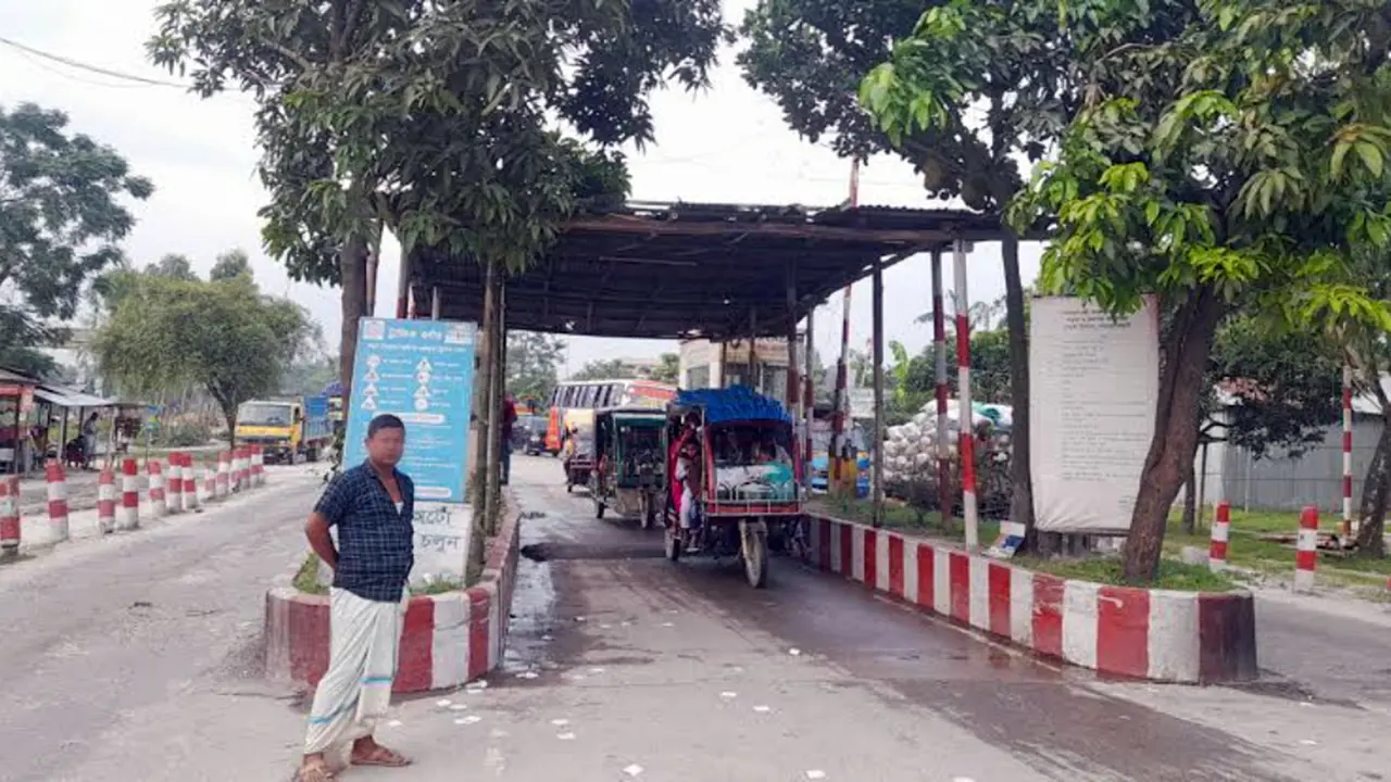 তিস্তা টোল প্লাজায় মারধরের মামলায় গ্রেপ্তার ২