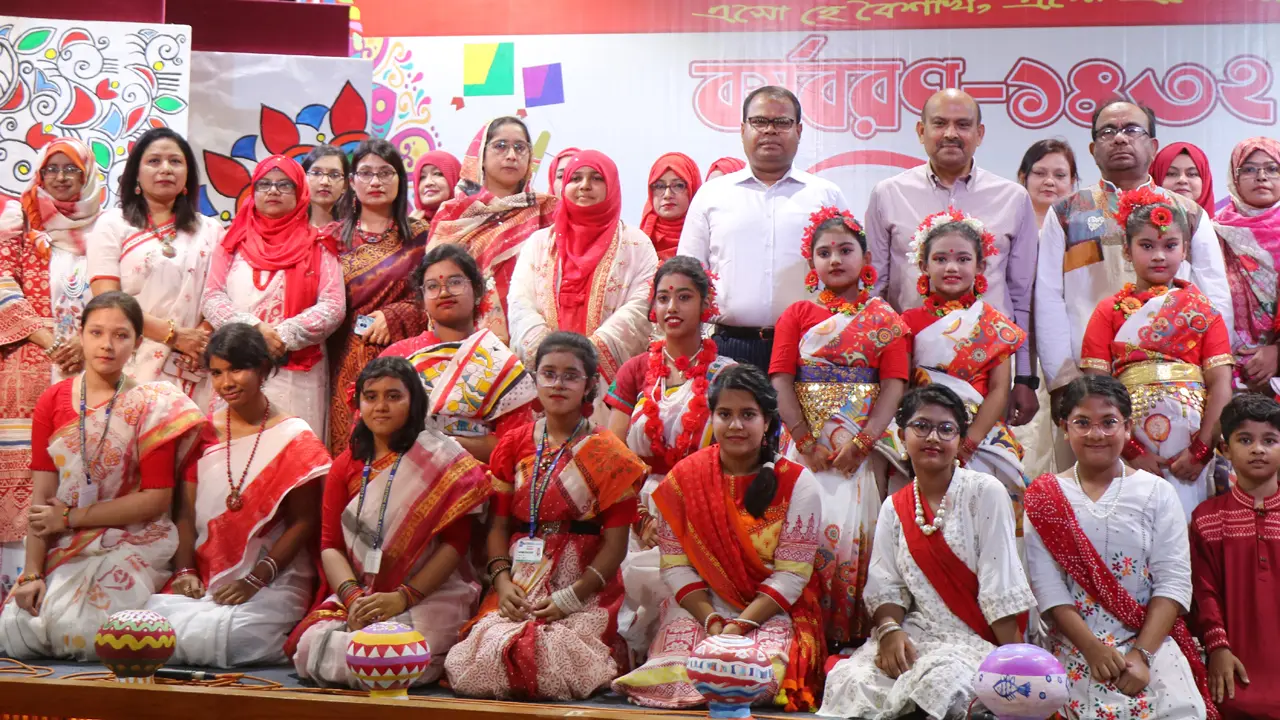 মাইলস্টোন কলেজে বাংলা নববর্ষ ১৪৩২ উদযাপিত