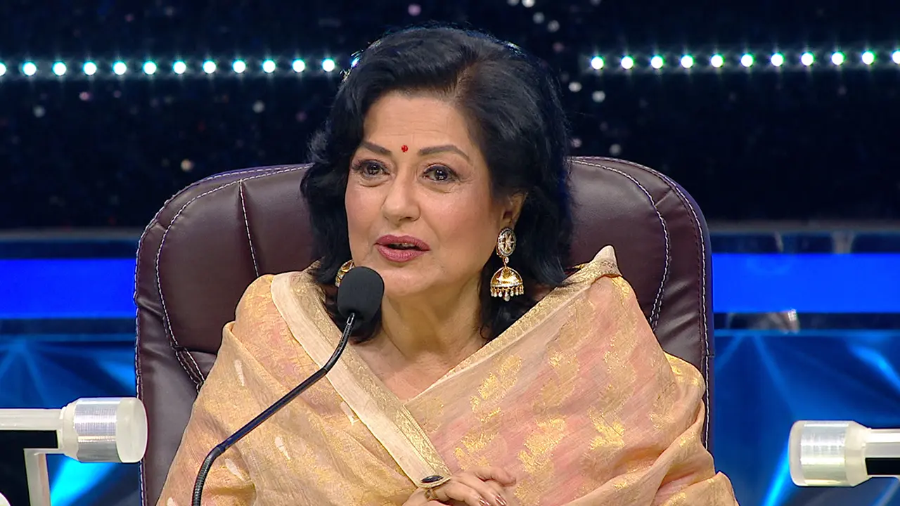 সেটাই প্রাপ্য ছিল, অভিনেতাকে চড় মারা প্রসঙ্গে মৌসুমী