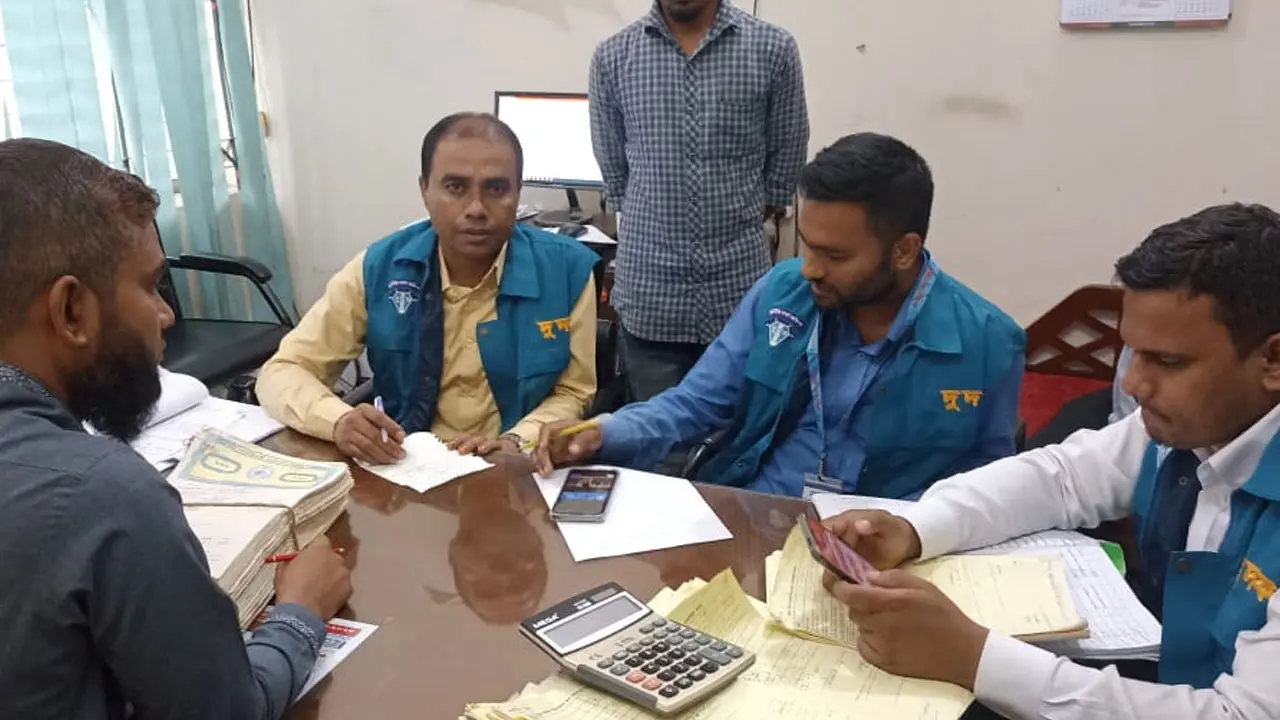 গৌরীপুর সাব-রেজিস্ট্রি কার্যালয়ে ঘুষ আদায়ের প্রমাণ পেয়েছে দুদক