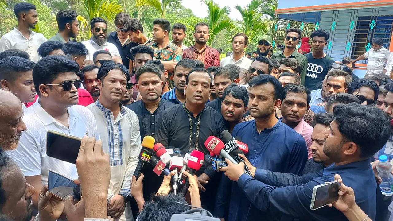 পারভেজ হত্যায় বৈষম্যবিরোধী নেতৃত্ব জড়িত : রাকিব