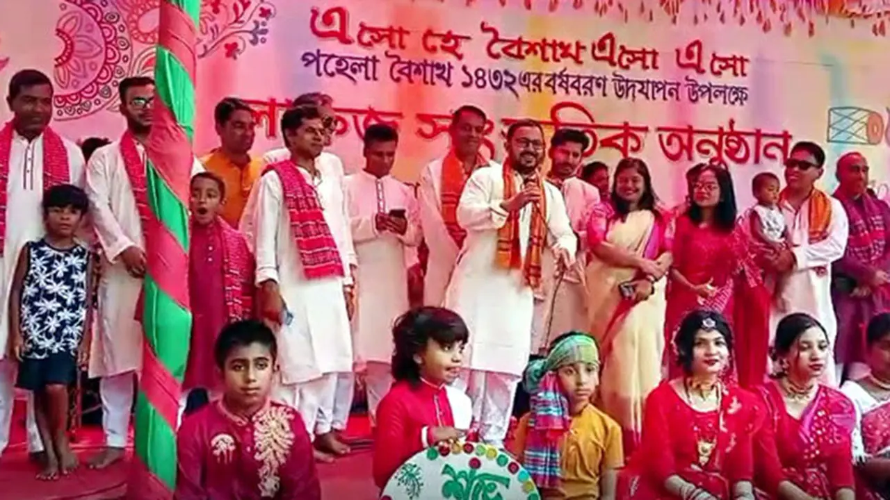 উপজেলা প্রশাসনের বর্ষবরণ অনুষ্ঠানে যুবদল নেতাদের হামলা