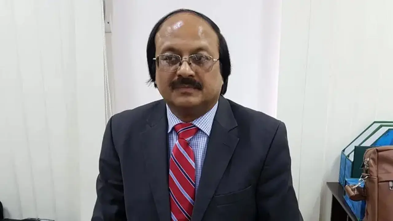 এনবিআরের সাবেক চেয়ারম্যান নজিবুর ও পরিবারের দেশত্যাগে নিষেধাজ্ঞা