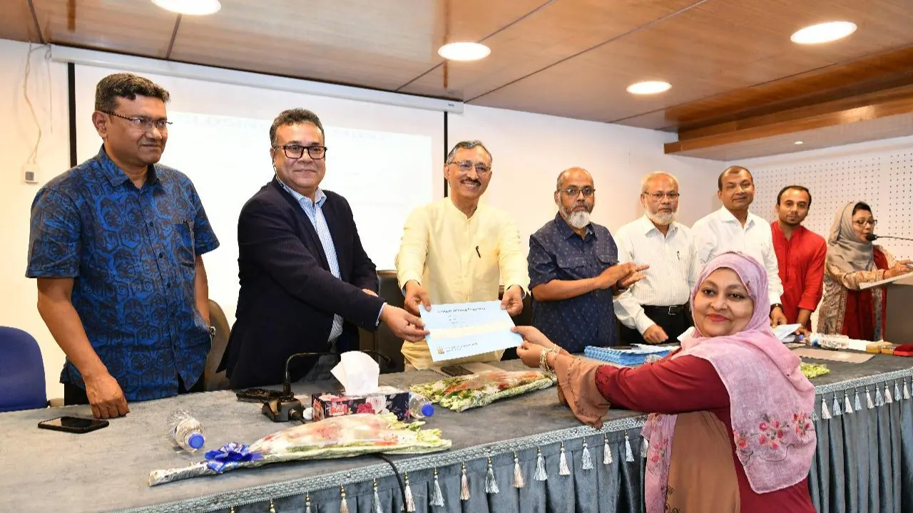 শিক্ষার্থীদের জন্য মানসিক স্বাস্থ্য সচেতনতার বিকল্প নেই