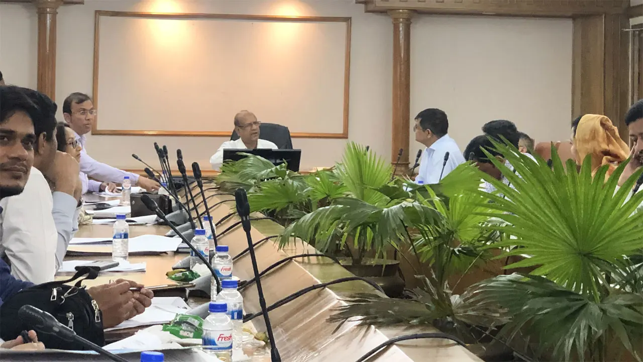 ইমারত নির্মাণ বিধিমালা না মানলে কঠোর ব্যবস্থা : রাজউক চেয়ারম্যান