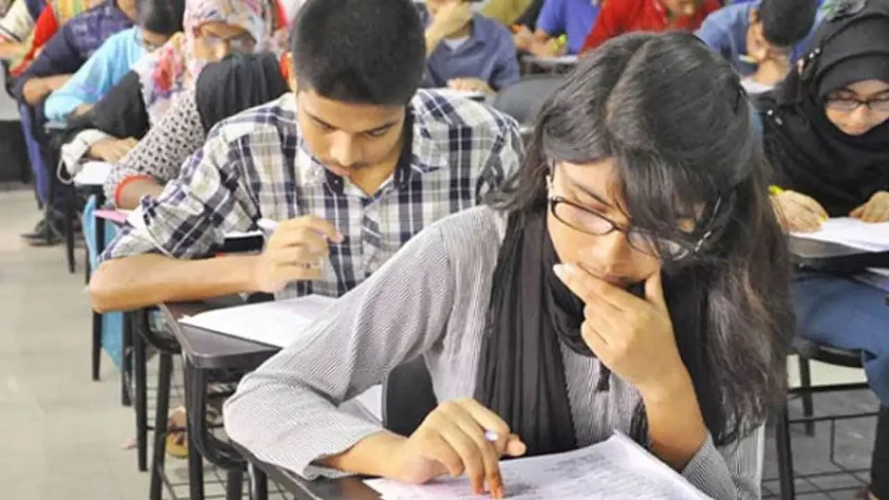 রাবির ‘এ’ ইউনিটের ভর্তি পরীক্ষায় সাড়ে ৭শ ওএমআর বাতিল