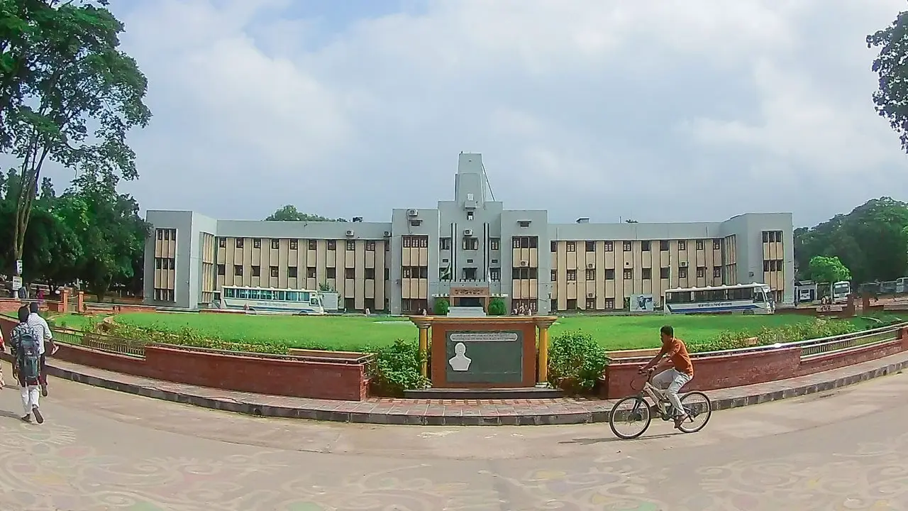 গাজায় হামলার প্রতিবাদে সমাবেশের ডাক রাবি প্রশাসনের