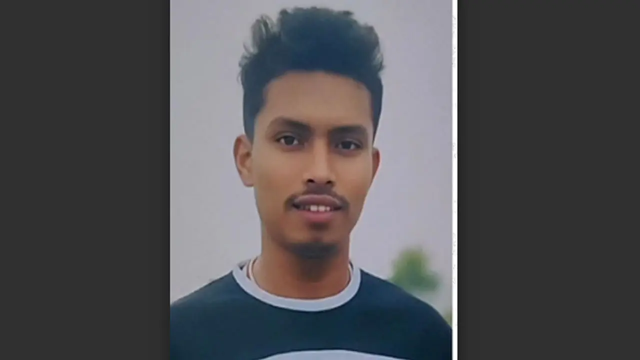 স্ত্রী বাড়ি না ফেরায় অভিমানে গলায় ফাঁস নিলেন স্বামী!