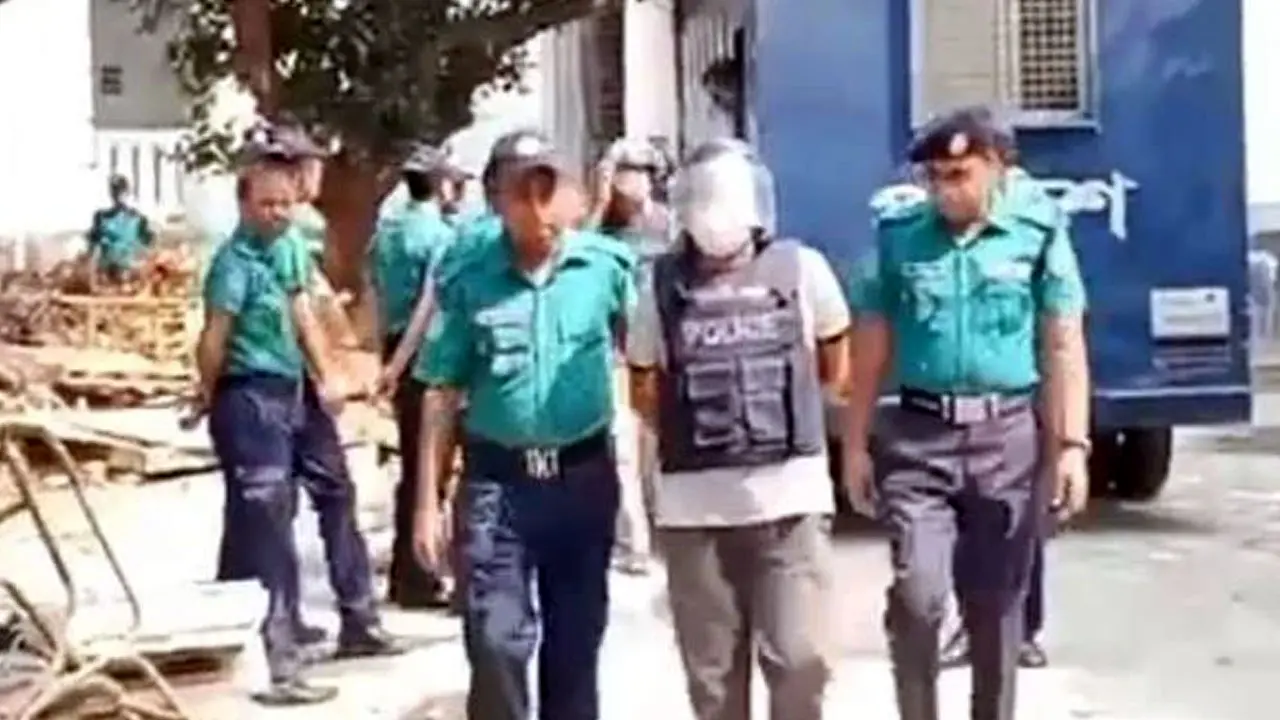 যাত্রাবাড়ীতে গণহত্যা : এসি তানজিল-ওসি আবুল হাসান ট্রাইব্যুনালে