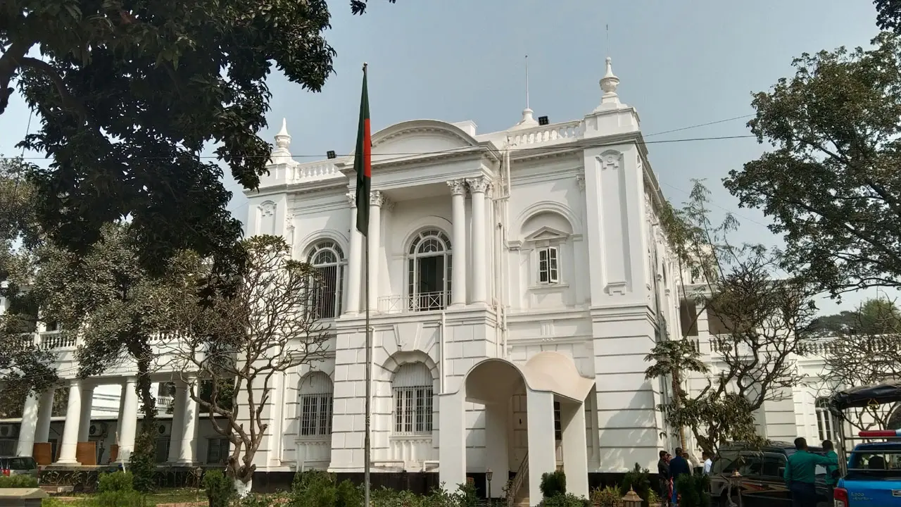 সাবেক মন্ত্রী-প্রতিমন্ত্রীসহ ১৬ জনের ট্রাইব্যুনালে হাজিরা আজ