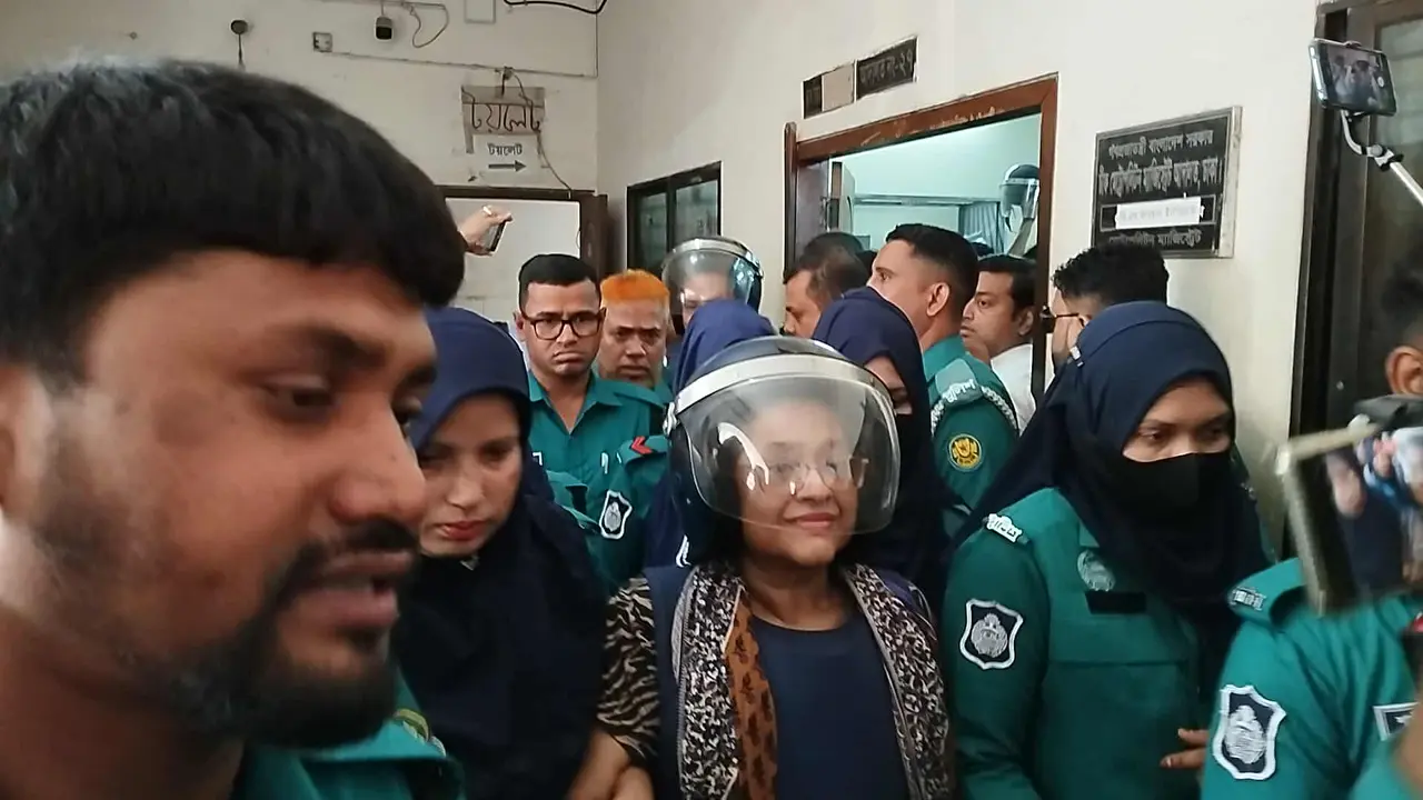 নতুন মামলায় গ্রেপ্তার তুরিন আফরোজ