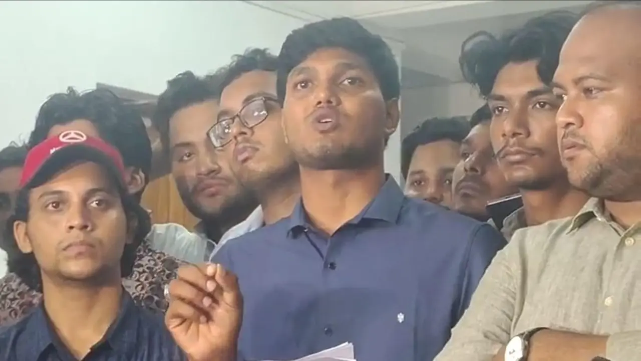 ডাকসুর ভোট প্রদান প্রক্রিয়া নিয়ে শঙ্কায় আবিদুল