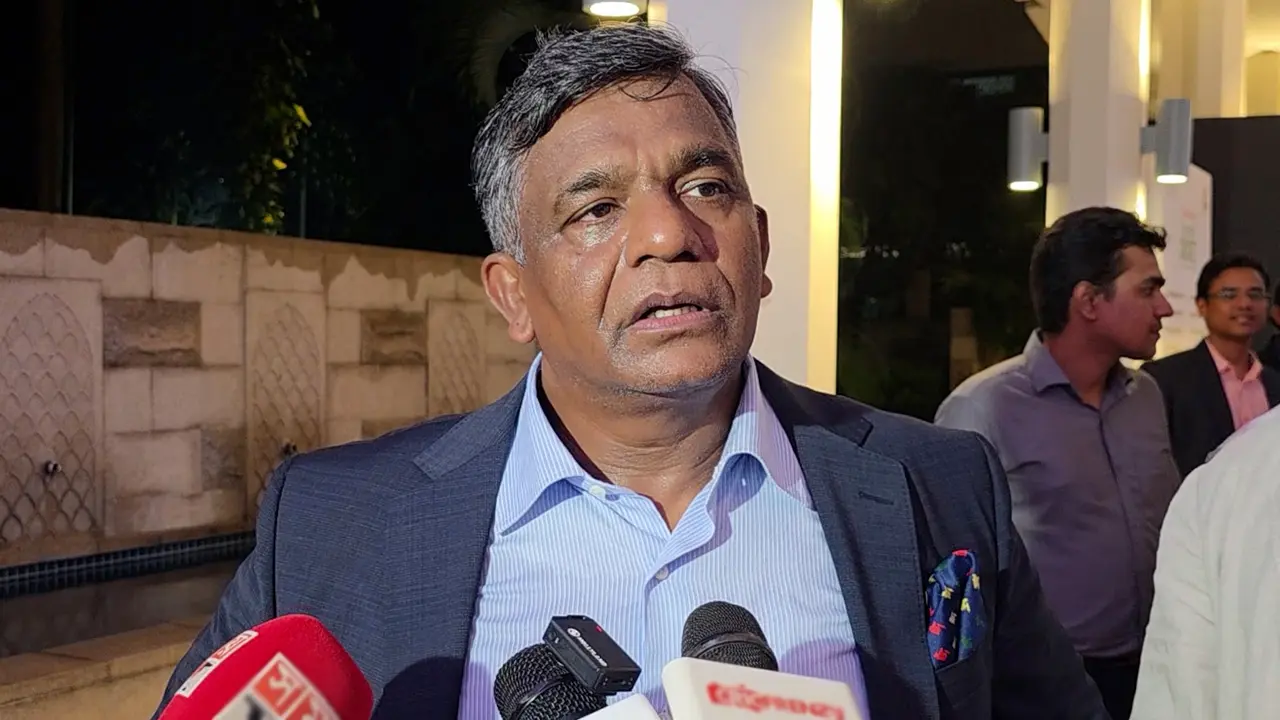 বিসিবির নির্বাচন করা নিয়ে যা বললেন বুলবুল