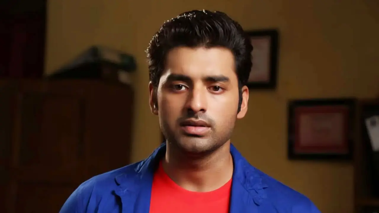 বেটিং অ্যাপে যুক্ত থাকায় ফেঁসে গেলেন অভিনেতা অঙ্কুশ
