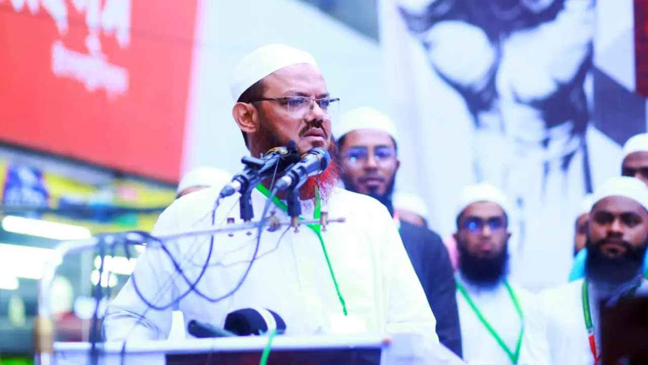 আগামী নির্বাচন অবশ্যই পিআর পদ্ধতিতে হতে হবে : মুফতি ফয়জুল করীম