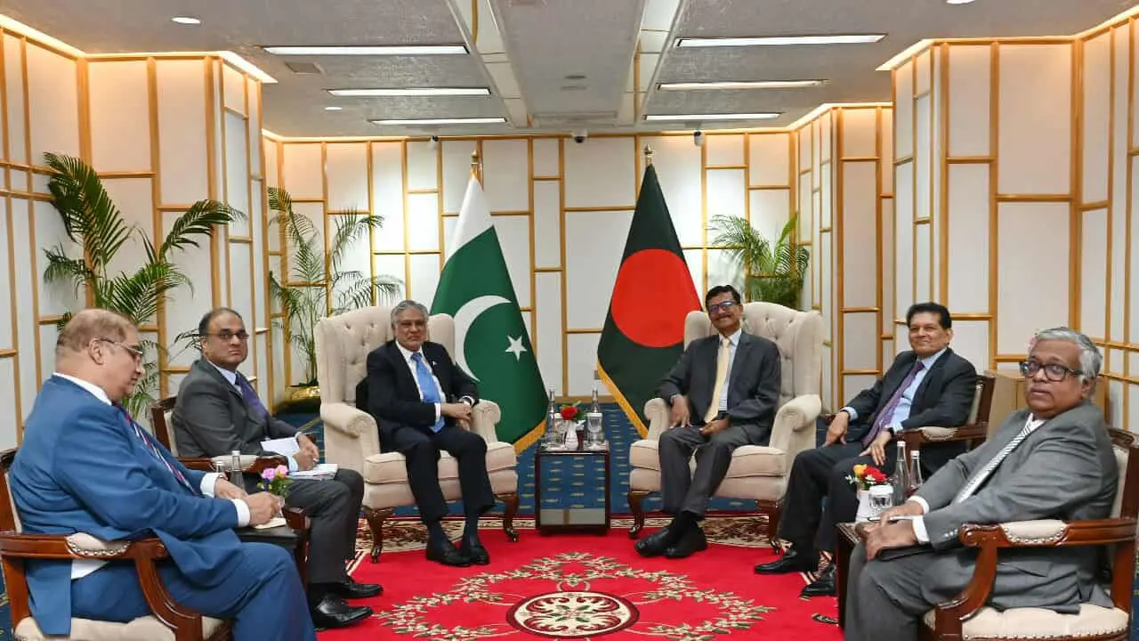 তৌহিদ-ইসহাক দ্বিপক্ষীয় বৈঠক শুরু