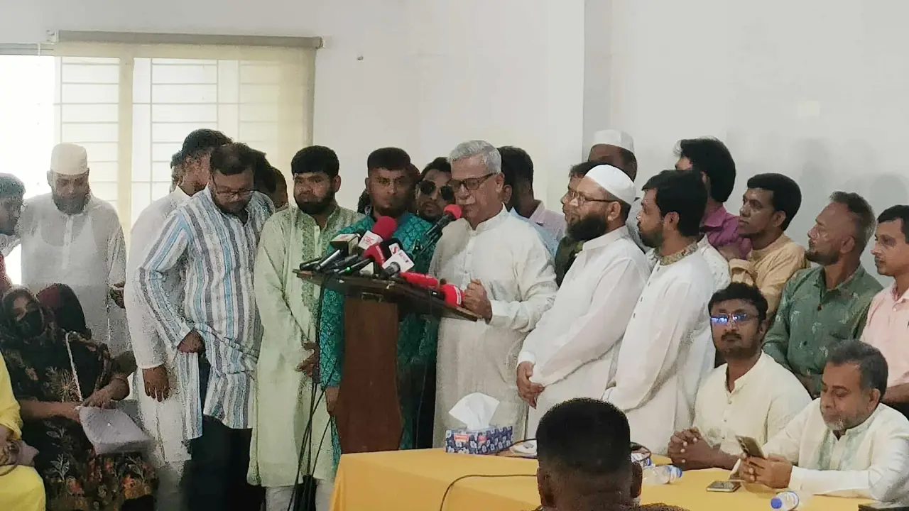 সুষ্ঠু নির্বাচন হলে আল্লাহ ছাড়া বিএনপিকে কেউ রুখতে পারবে না : ফারুক
