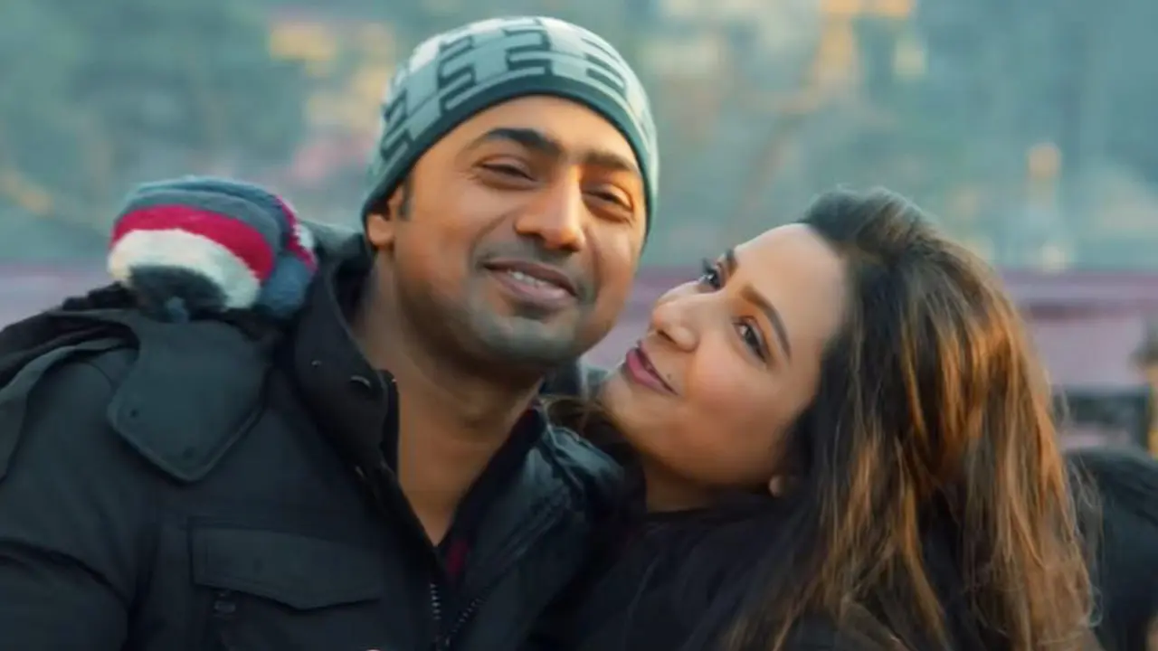 বাংলাদেশে ‘ধূমকেতু’ চালাতে চায় টালিউড, ফারুকীকে অনুরোধ প্রযোজকের