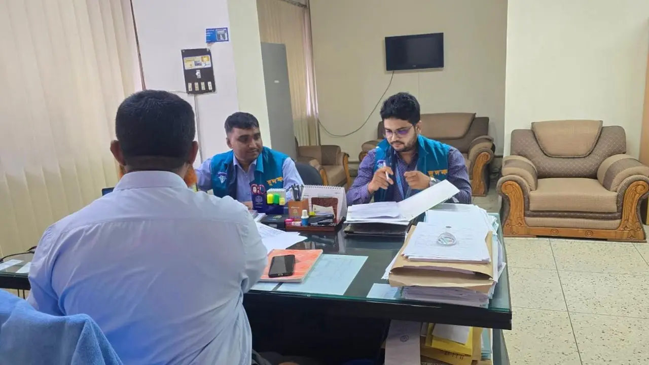 পেট্রোবাংলায় অনিয়মের অভিযোগে দুদকের অভিযান