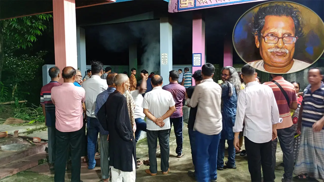 শেষ স্নান করে চন্দন-তিলকে সেজে যতীন সরকারের চিরবিদায়