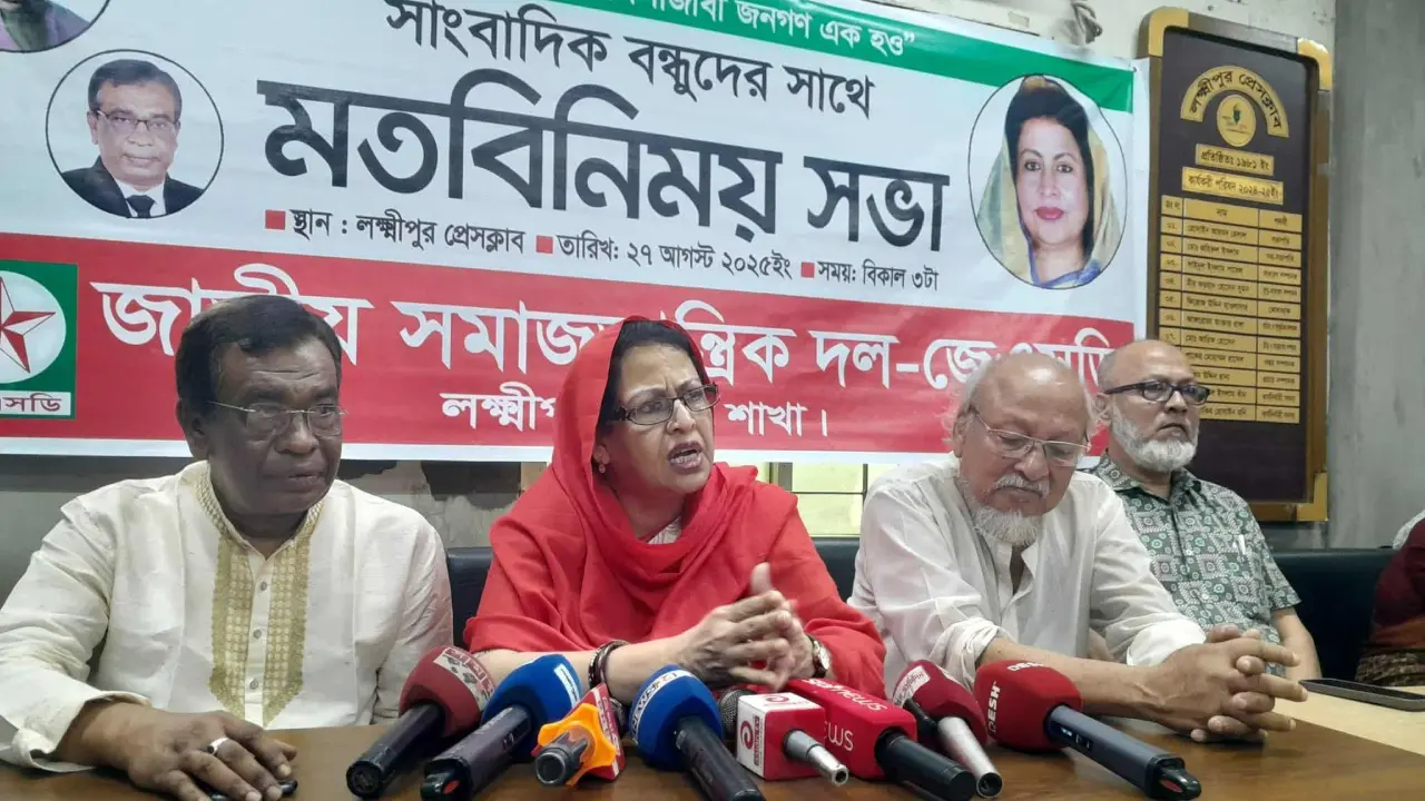 যতই ভুল করুক, জুলাই অভ্যুত্থানের কৃতিত্ব ছাত্রদের : তানিয়া রব