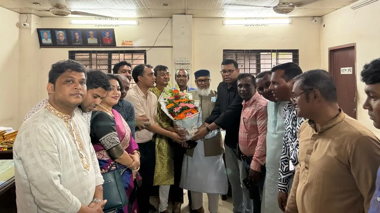 সব ধর্মের মানুষকে নিয়ে দেশকে এগিয়ে নিতে হবে : ধর্ম উপদেষ্টা